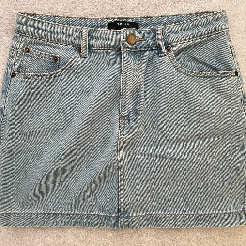 Forever 21 light wash denim skirt